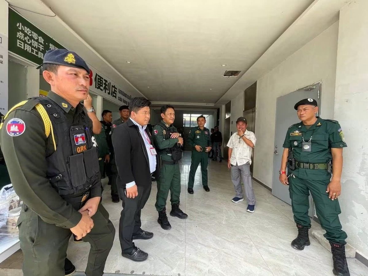 巴域市突击检查出租屋 查获14名越南籍嫌疑人及诈骗设备