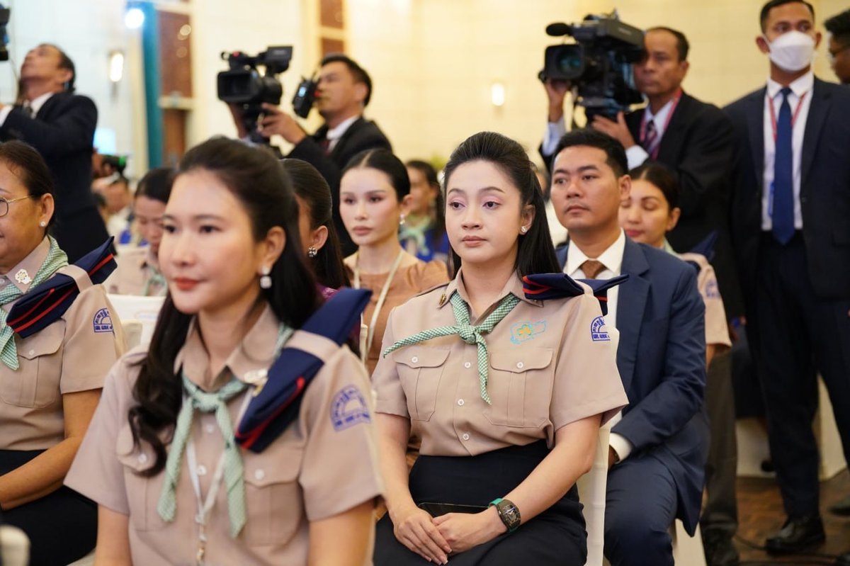 洪玛奈总理表示,柬埔寨成功获得第39届国际大会主办权,这不仅