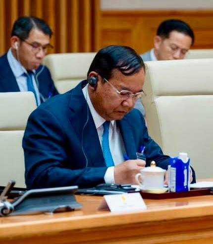 洪玛奈总理与越南总理黎明兴举行双边会谈 聚焦双边合作