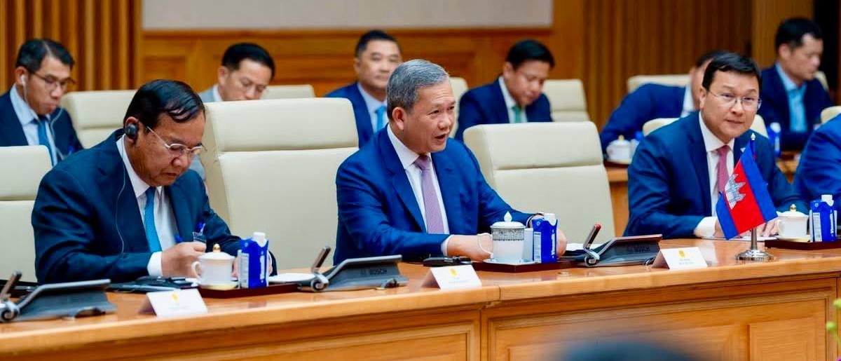 洪玛奈总理与越南总理黎明兴举行双边会谈 聚焦双边合作