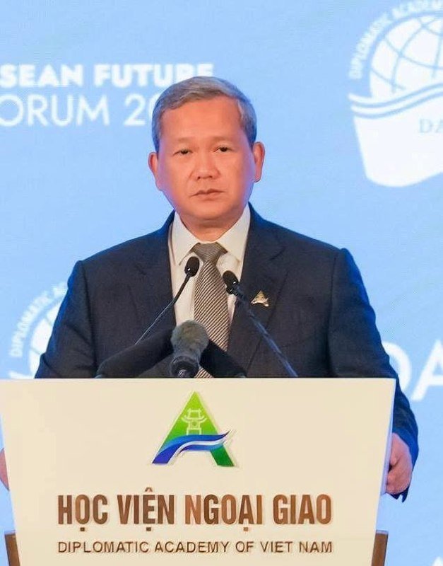 柬埔寨总理洪玛奈在越南出席第三届东盟未来论坛,旅游部部长胡哈