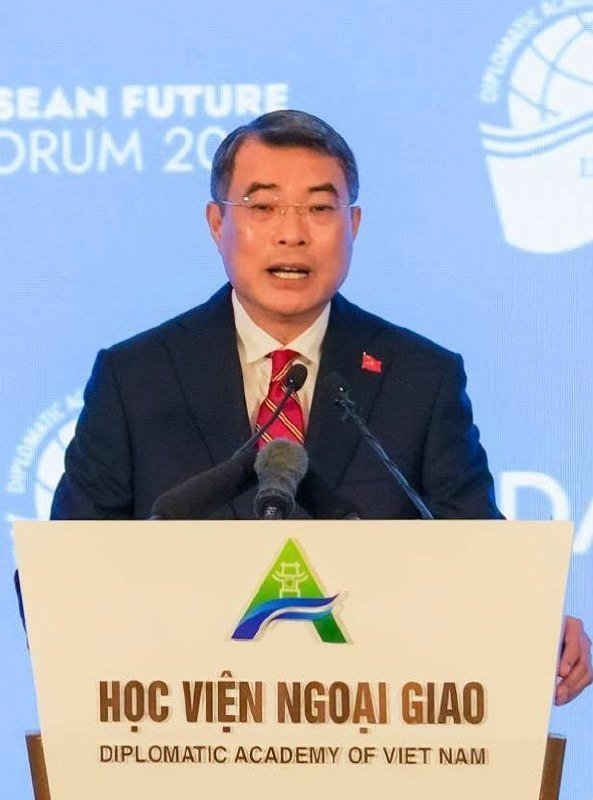 柬埔寨总理洪玛奈在越南出席第三届东盟未来论坛,旅游部部长胡哈