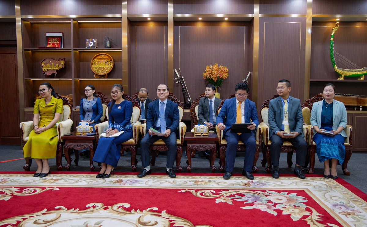 劳工部与乐施会签署合作协议 重点强化女性就业与社保