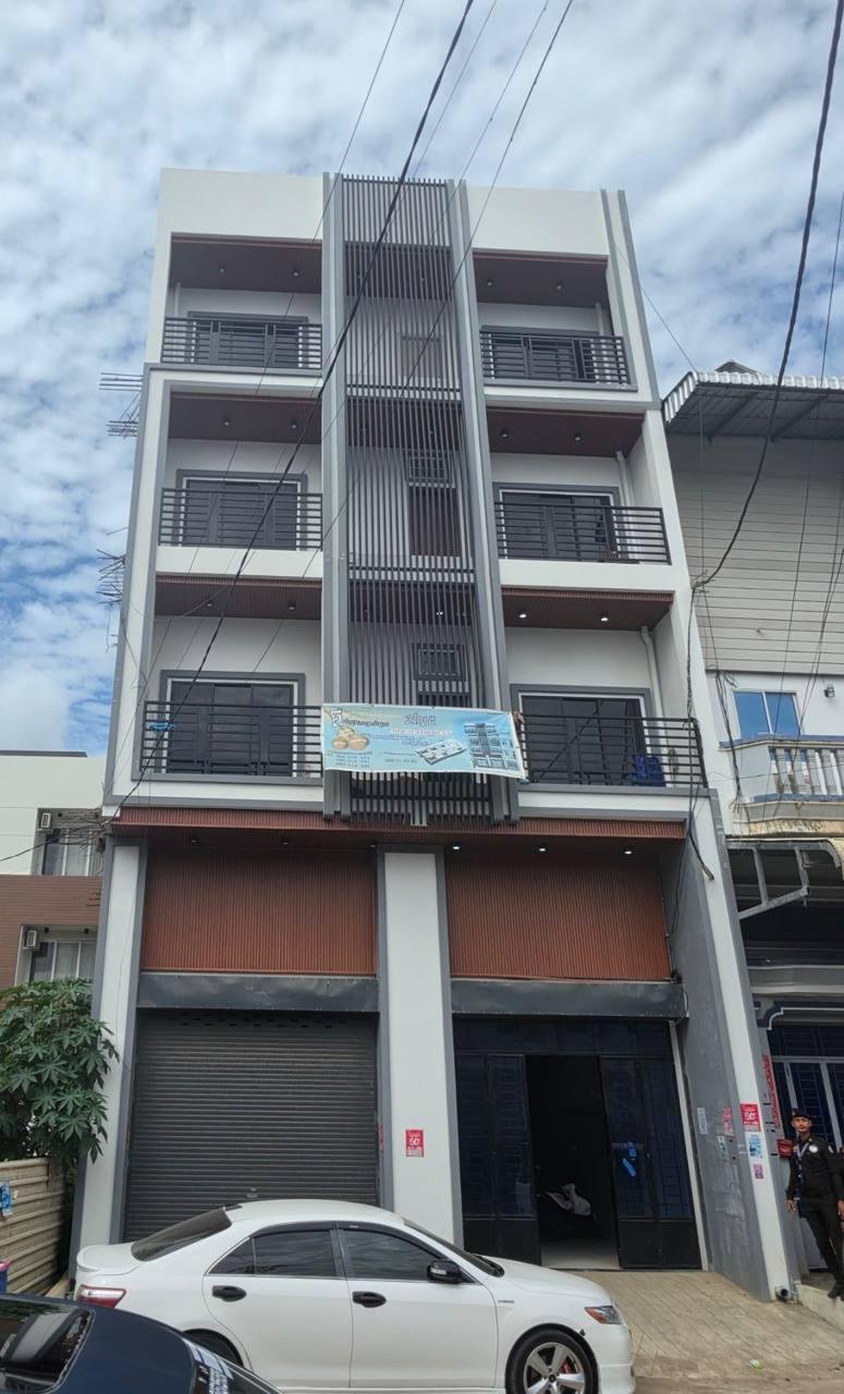 波贝突查涉诈4层大楼 22名印尼籍嫌犯被捕