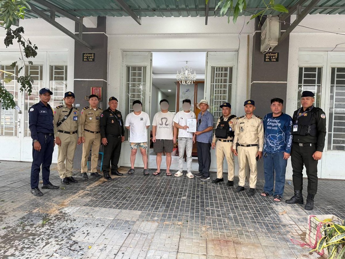 金边朗哥区开展治安清查 严打网络诈骗窝点