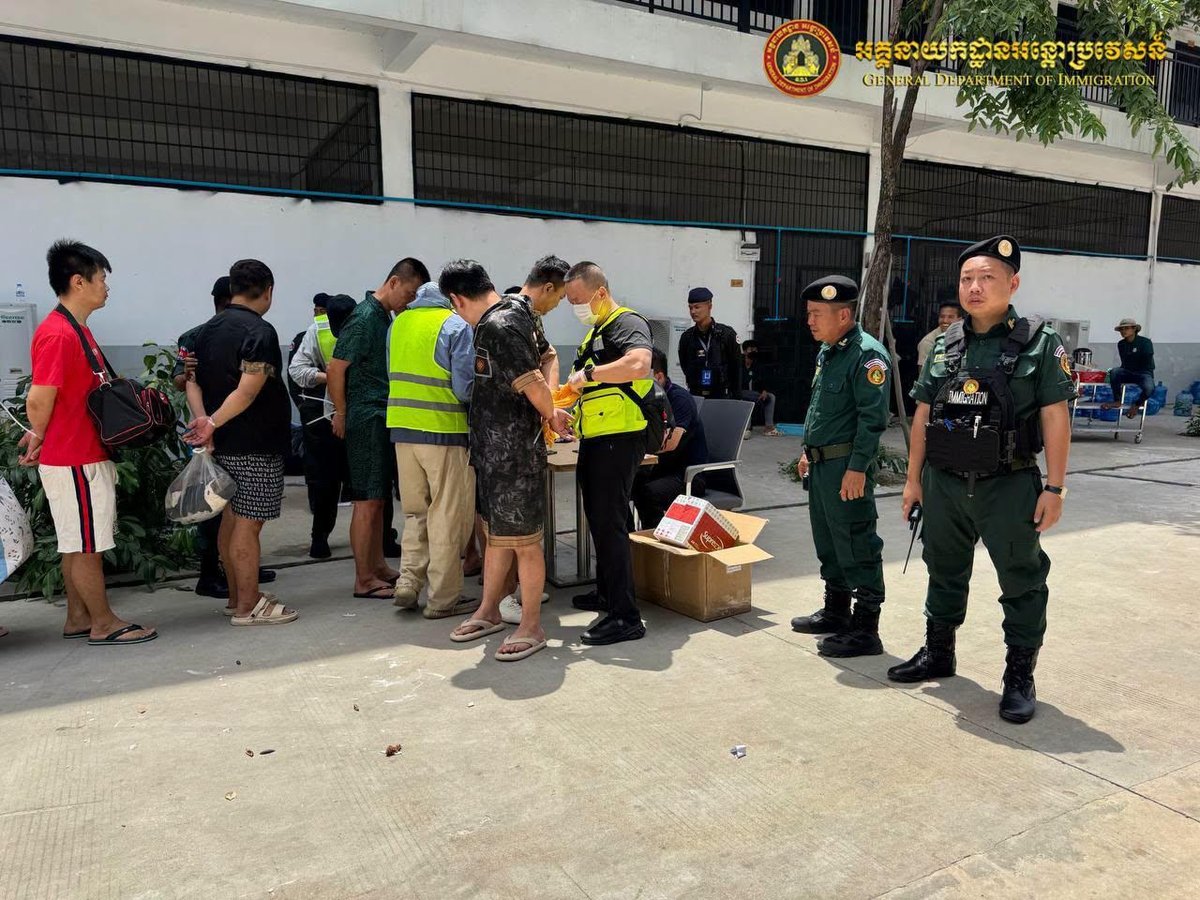 柬埔寨驱逐319名涉网诈及非法务工中国籍人员