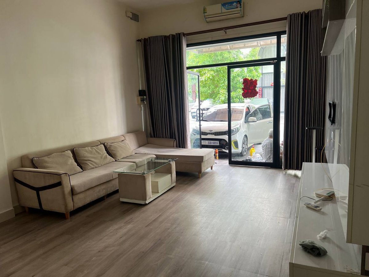 金边一号路炳发城小区现有店铺招租,月租金$850(可议)