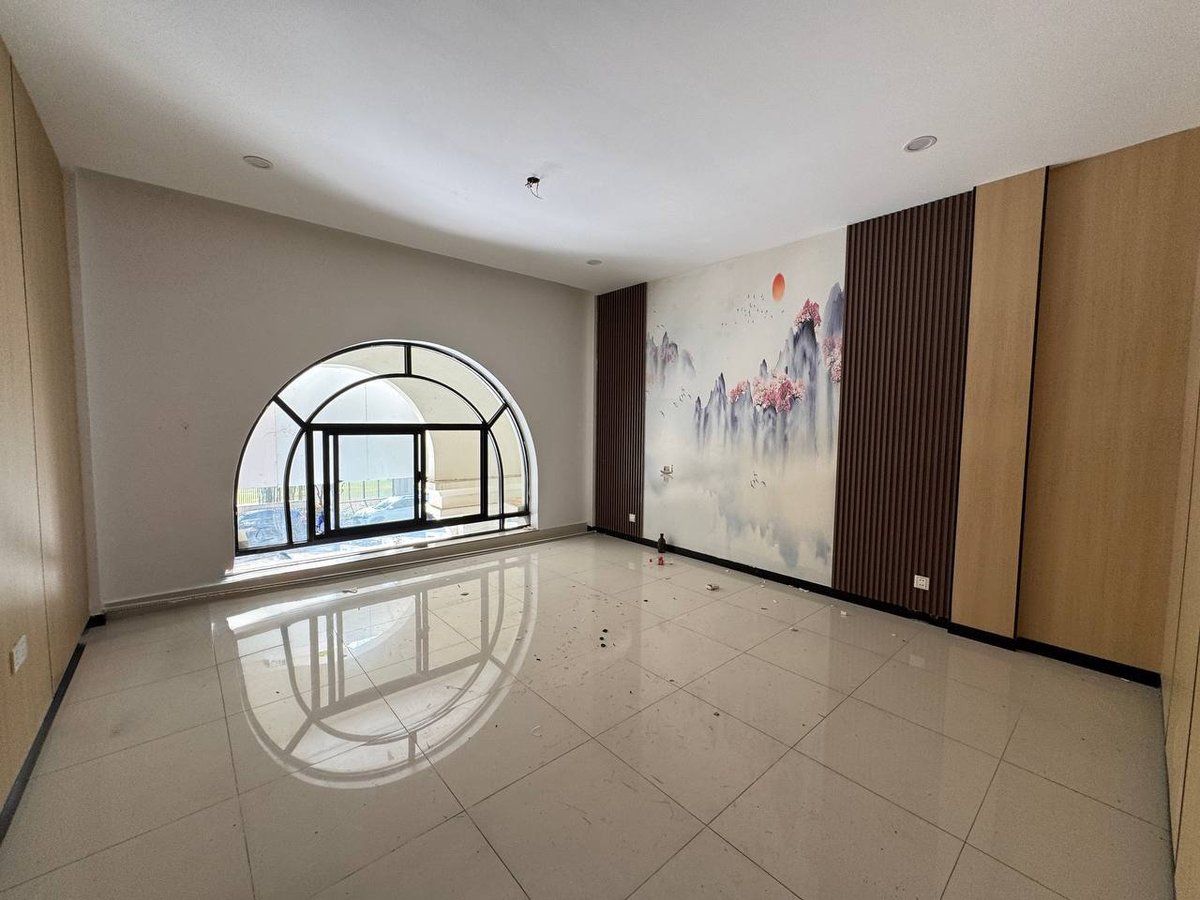 一号路炳发城上街店铺出租 月租$2500 9米面宽