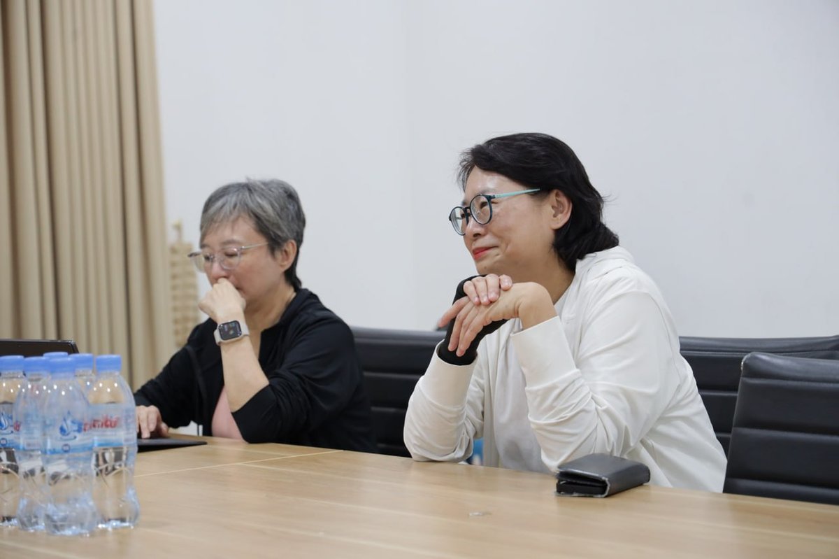 皇家金边大学与约翰·麦克斯韦学院洽谈 聚焦领导力培养