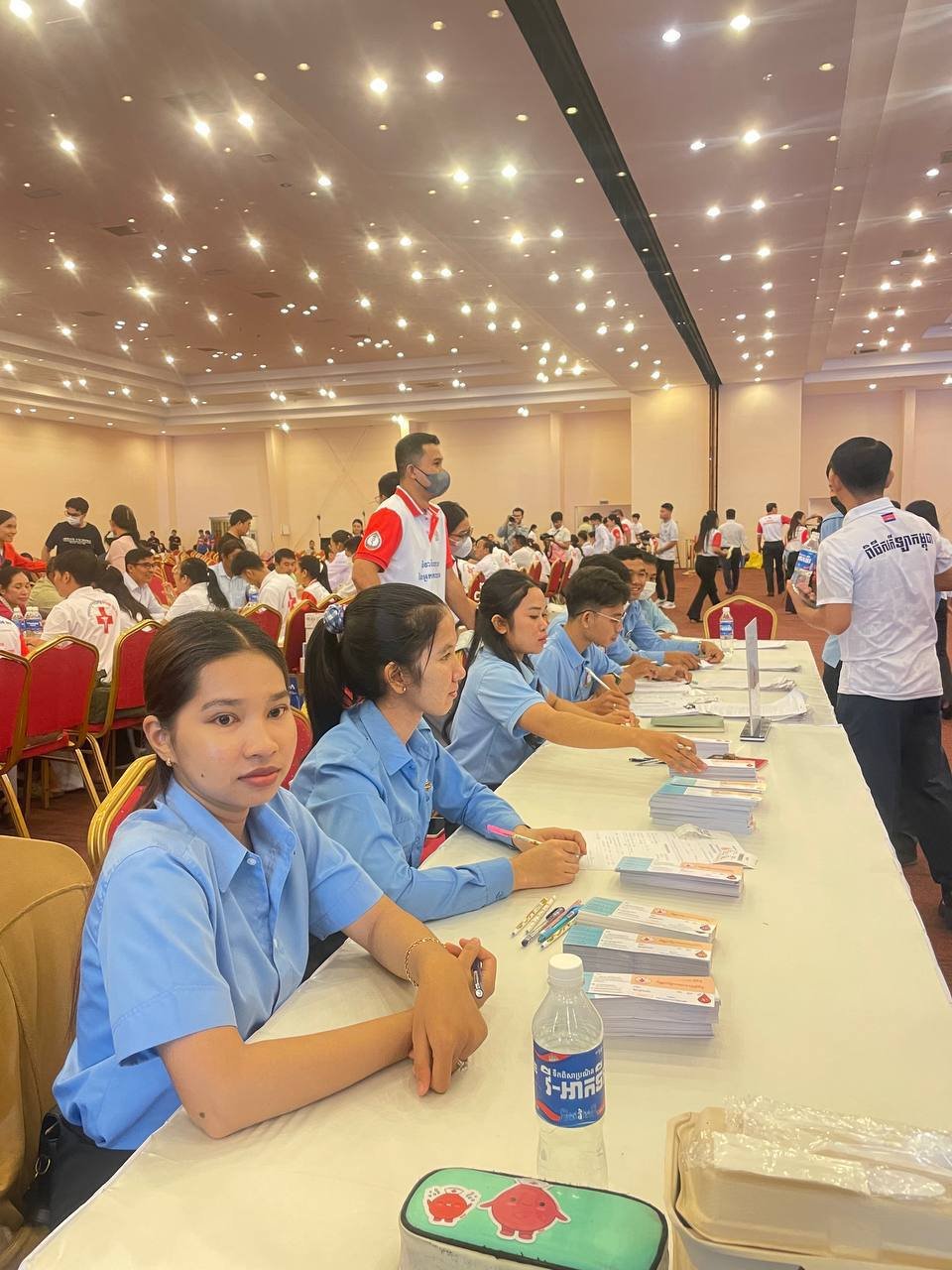 皇家金边大学青年联合会钻石岛举办纪念献血活动