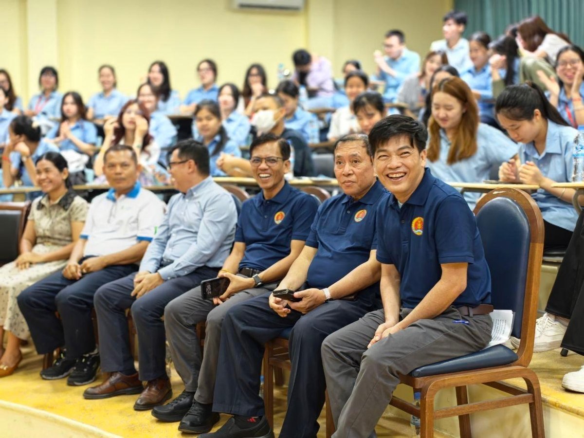 皇家金边大学中文系于6月26日举办“探索中华文化”主题活动,