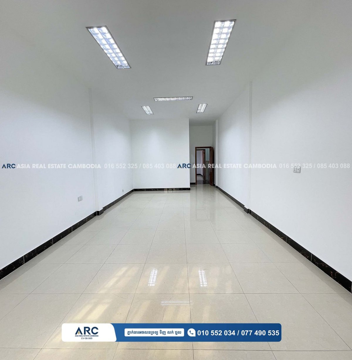 森速区新世界小区商铺急售,土地面积4.2m x 26m,房屋