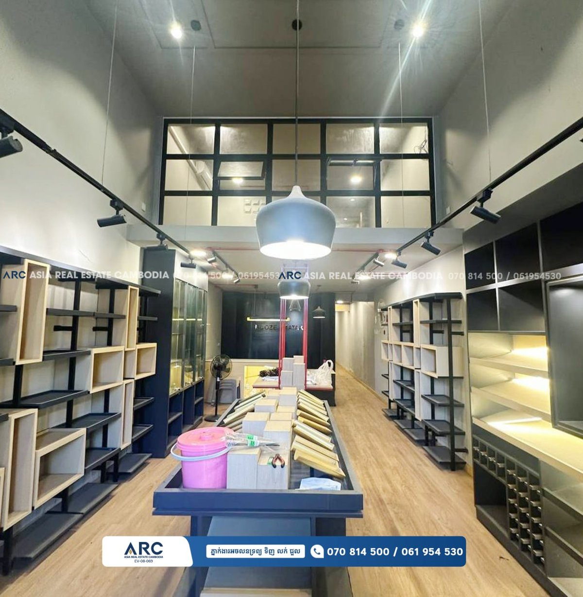 堆谷区德波市场附近4层排屋出售,占地4m x 25m,建筑面