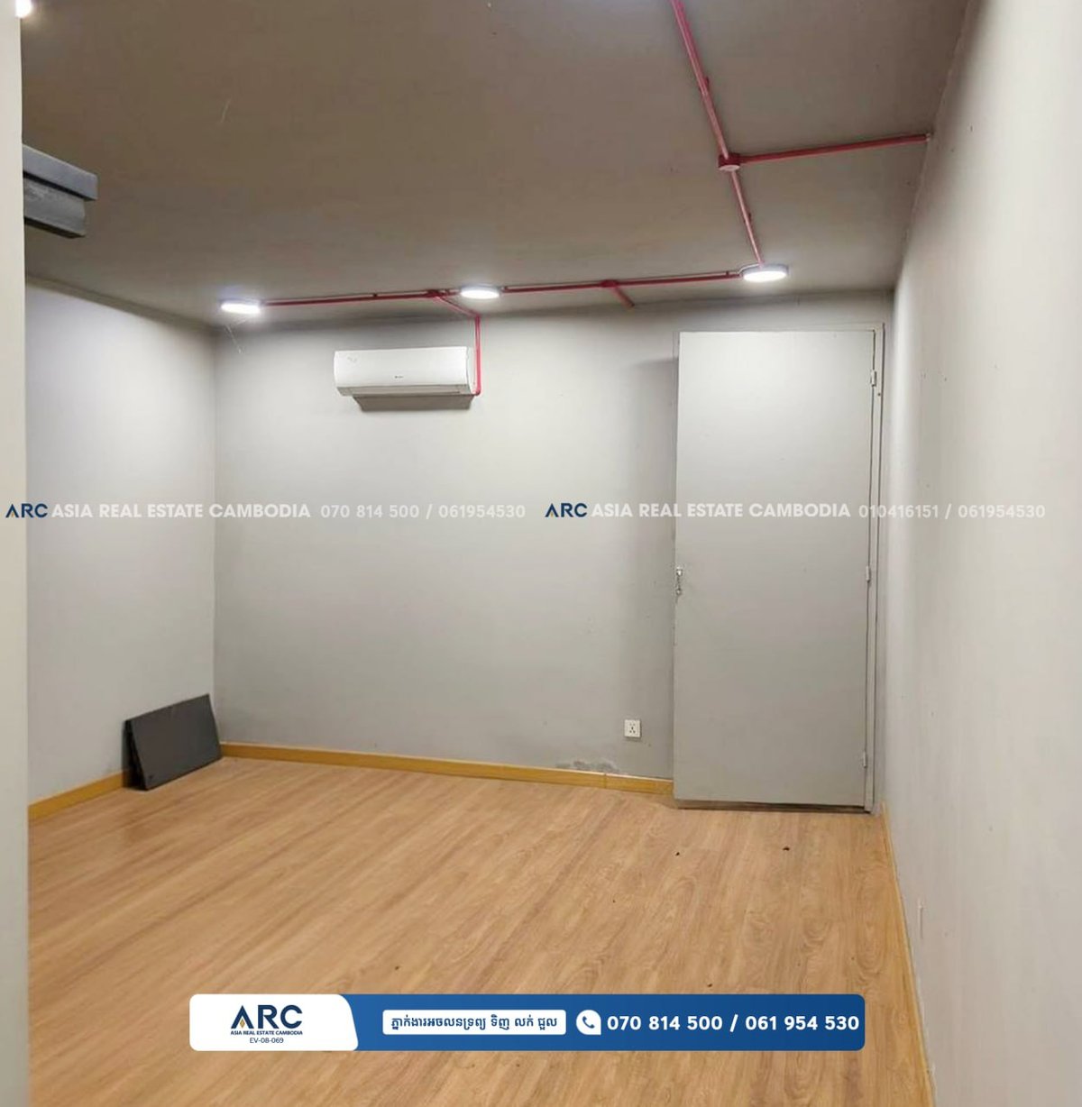 堆谷区德波市场附近4层排屋出售,占地4m x 25m,建筑面