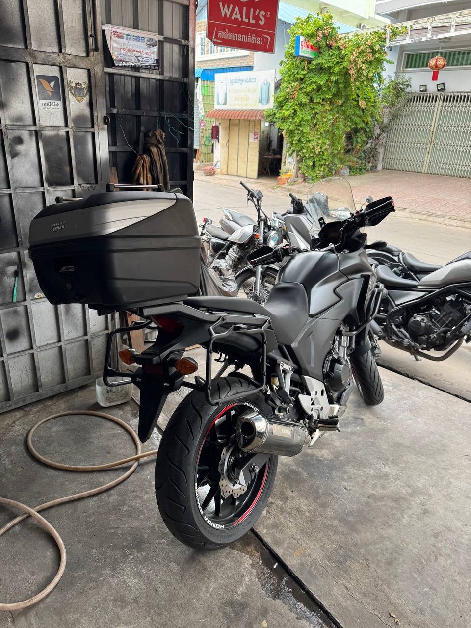 本田CB400X 2013款二手转让 售价$3850 税单齐