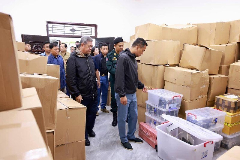 苏速卡视察干拉省打诈成果 强调持续打击电诈犯罪