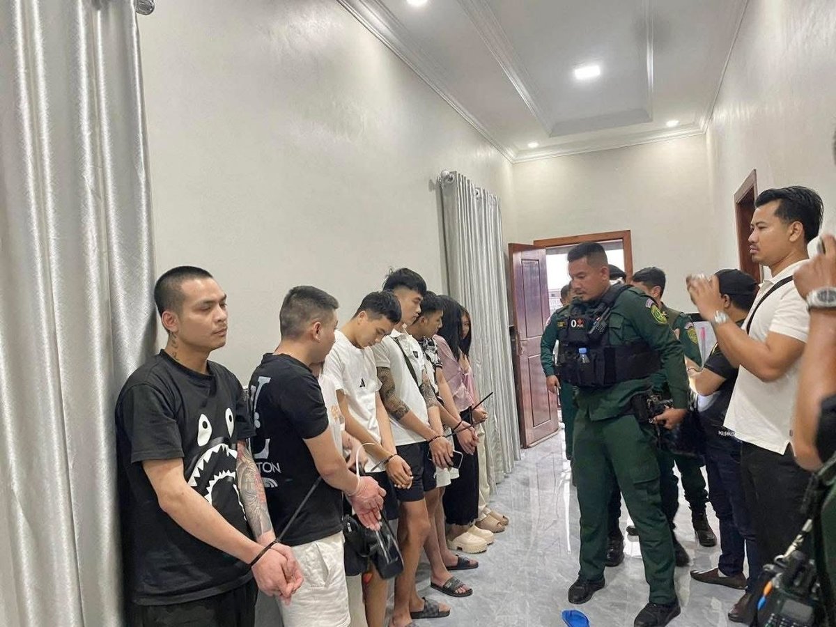 巴域市警方捣毁网络诈骗窝点 拘留9名涉案人员