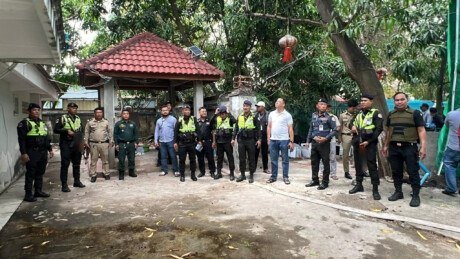 金边波森切区捣毁诈骗窝点 警方打捞证据逮捕十余人