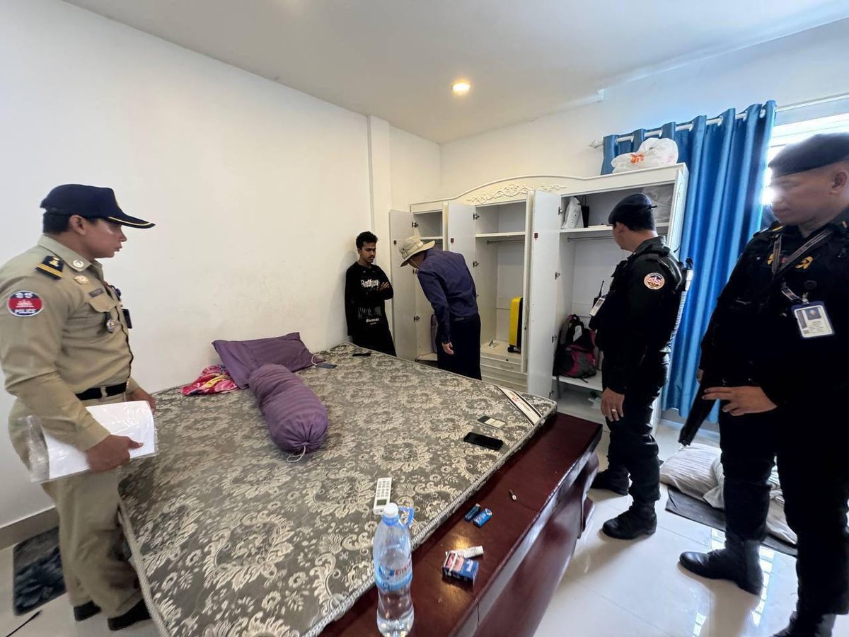金边The Peak大楼突击清查 8名涉诈人员被捕