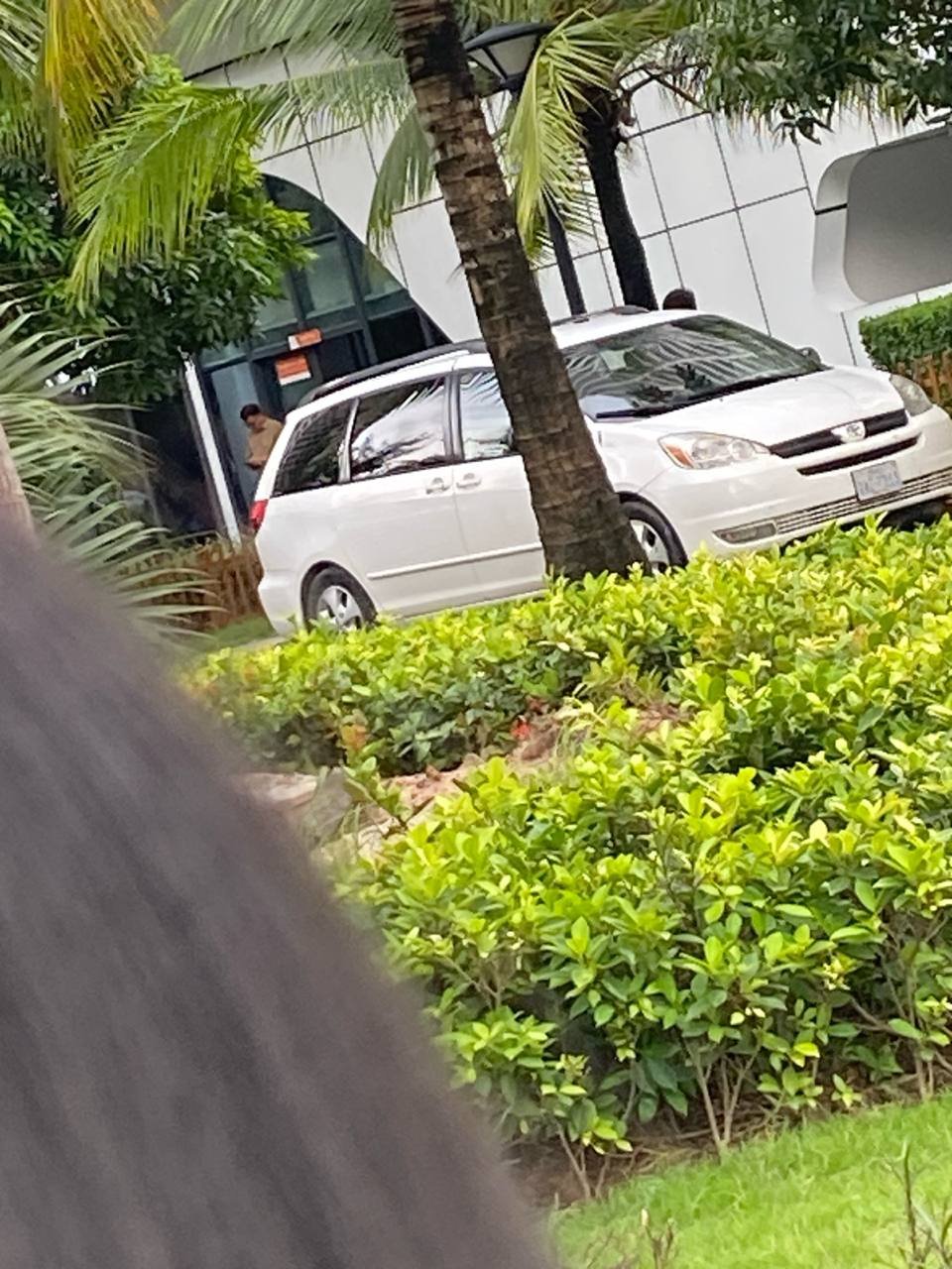 西港星汇区域便衣执法频发 提醒华人注意安全