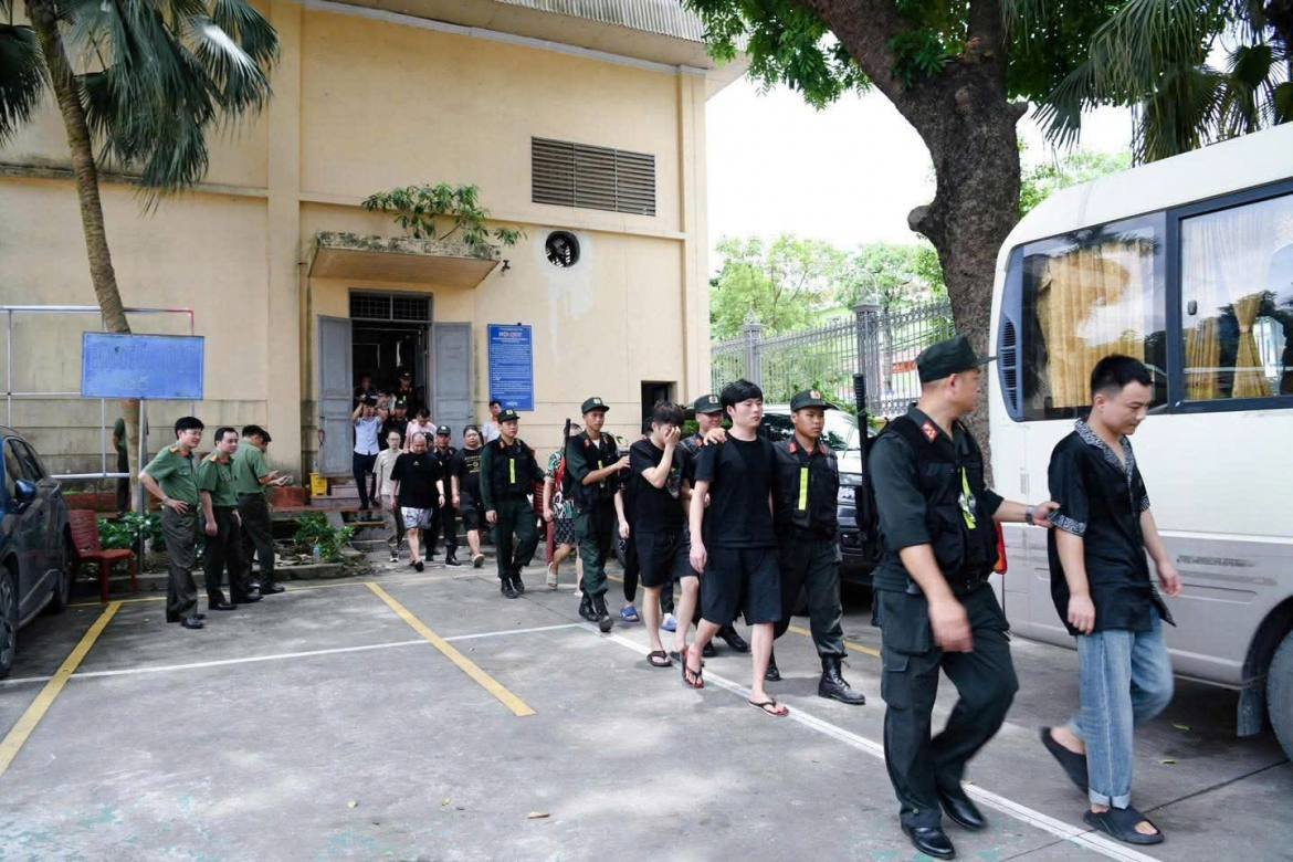 越南富寿警方破获跨国电诈团伙 抓获数十名中国籍人员
