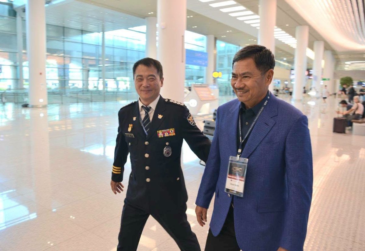 金边市警察局长朱那林赴韩 参加国际警察会议