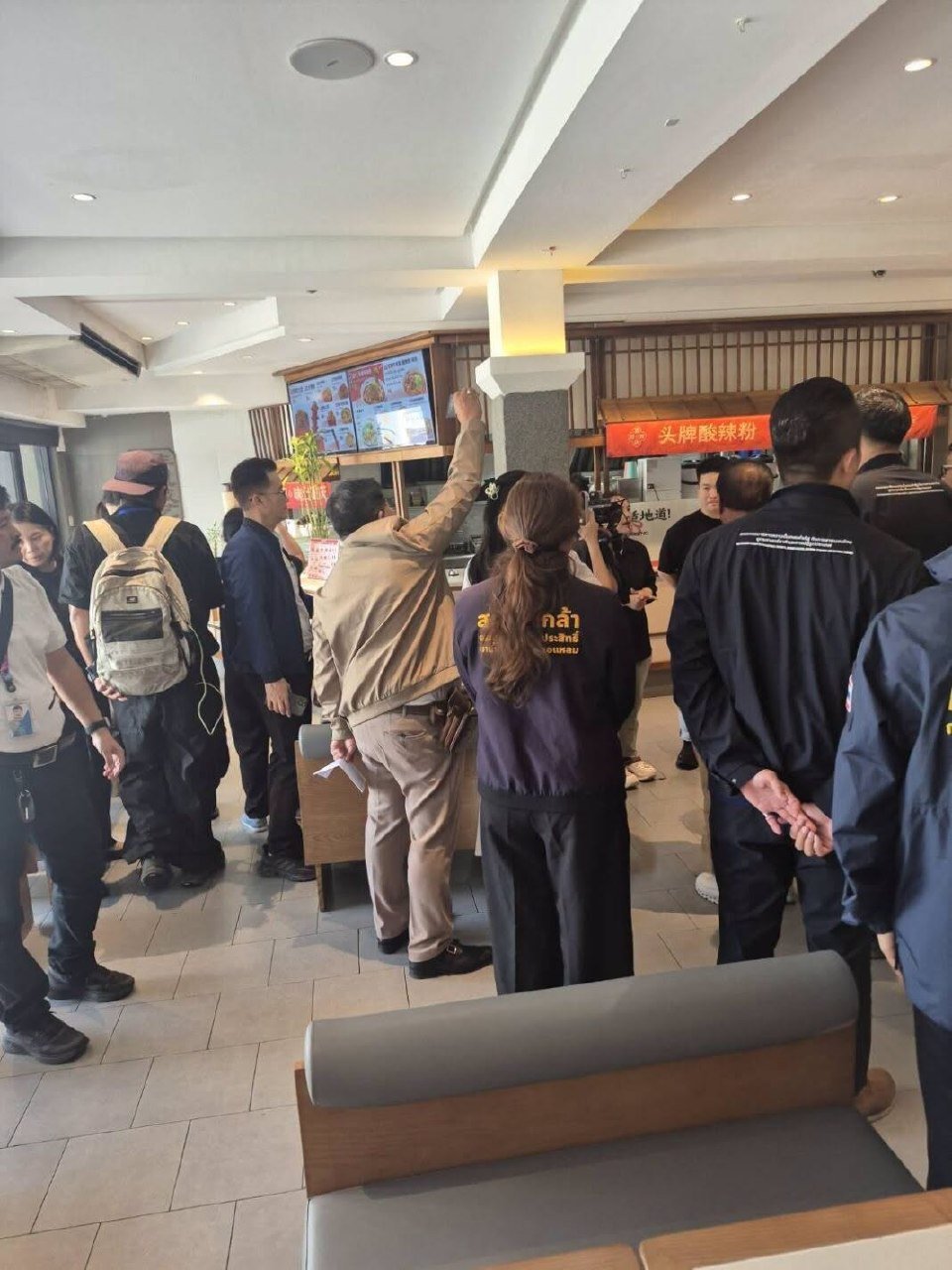 曼谷辉煌区排查外资代持 112家餐厅受查 53家资金链被追