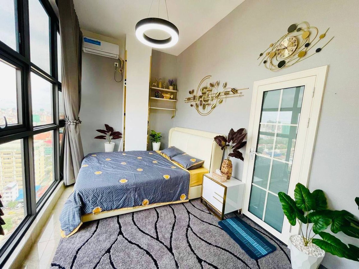 皇家公园公寓(Condo Royal Park)现有一套20