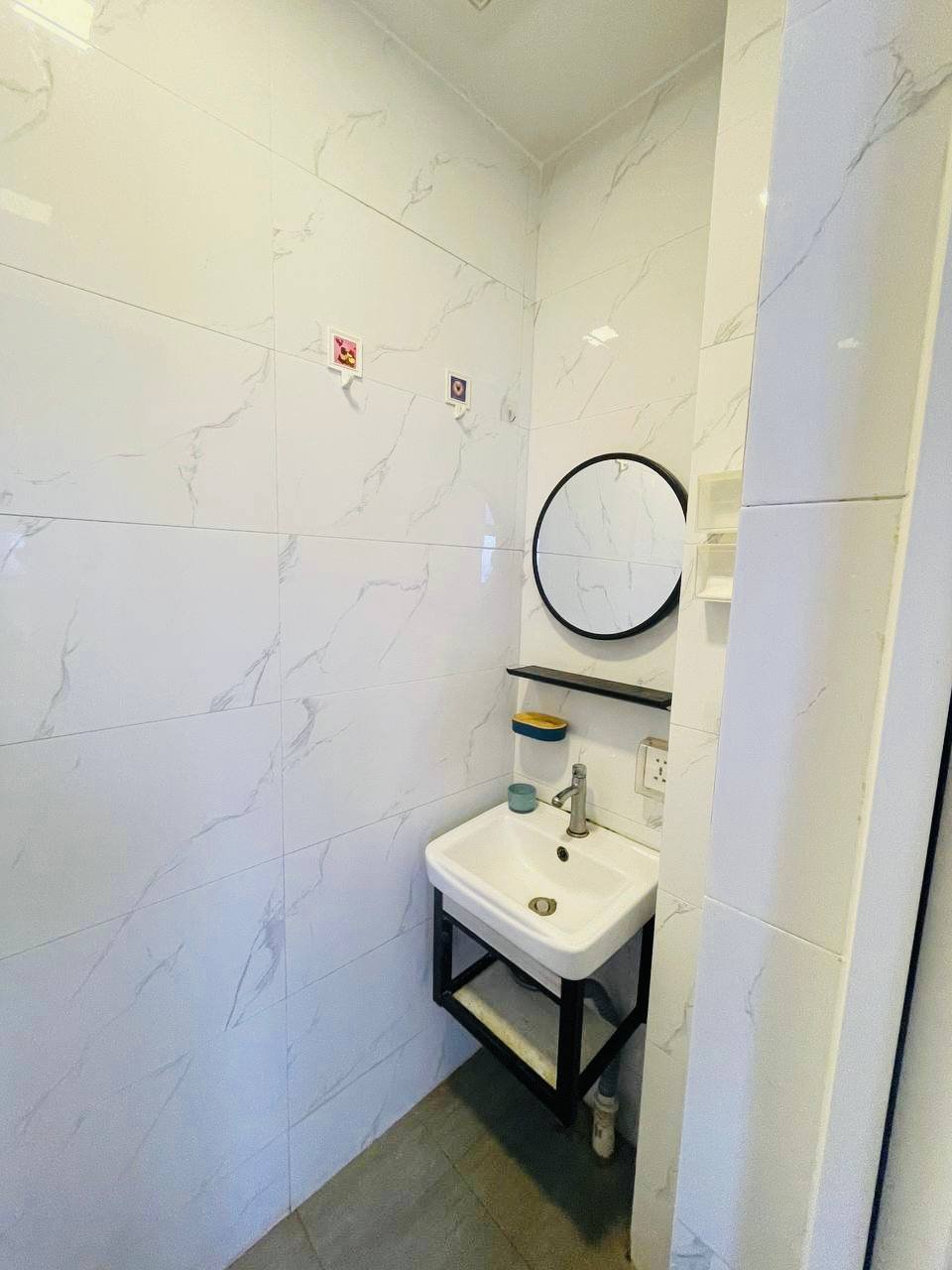 皇家公园公寓(Condo Royal Park)现有一套20