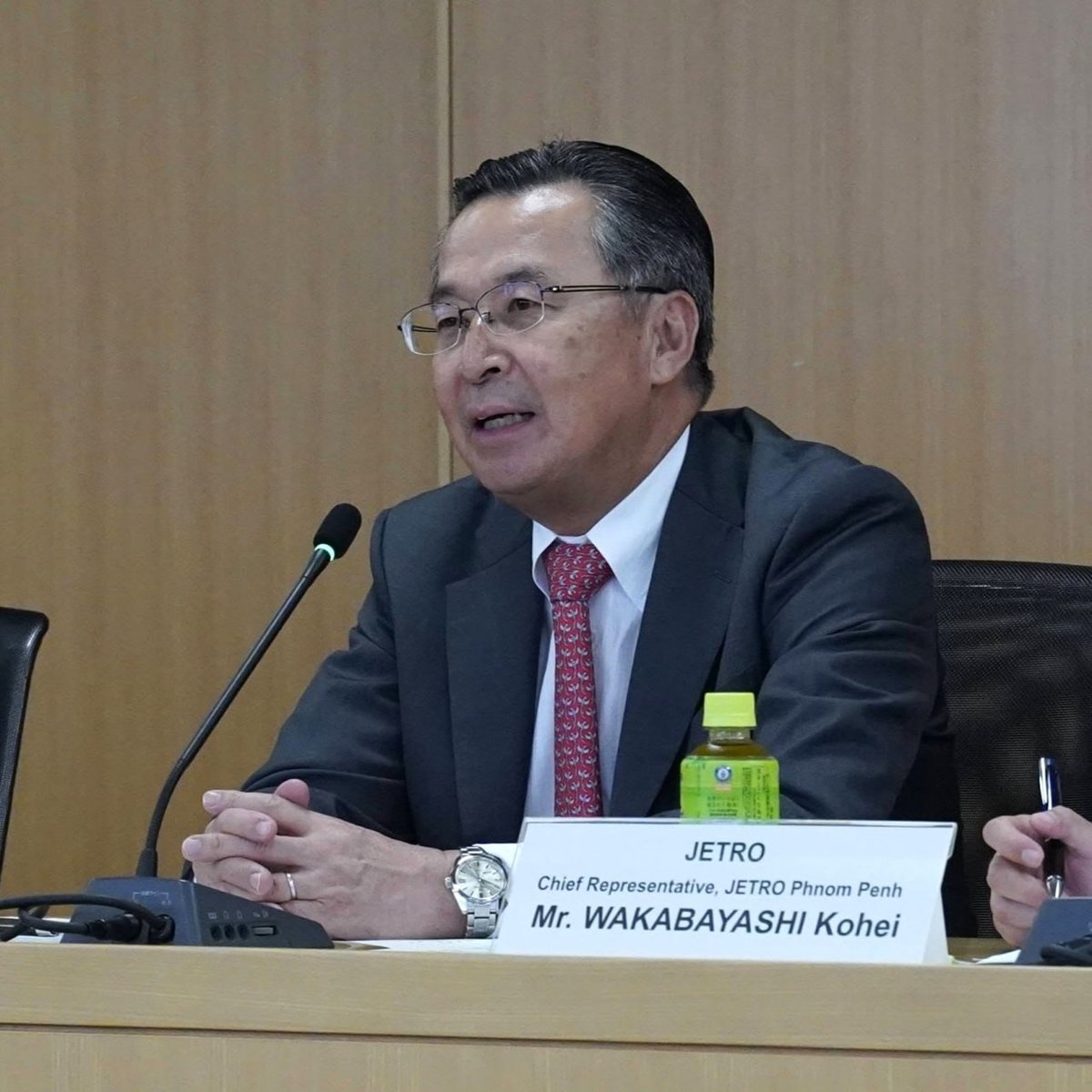 孙占托率团访日推动投资 拟重启柬日直航吸引日企