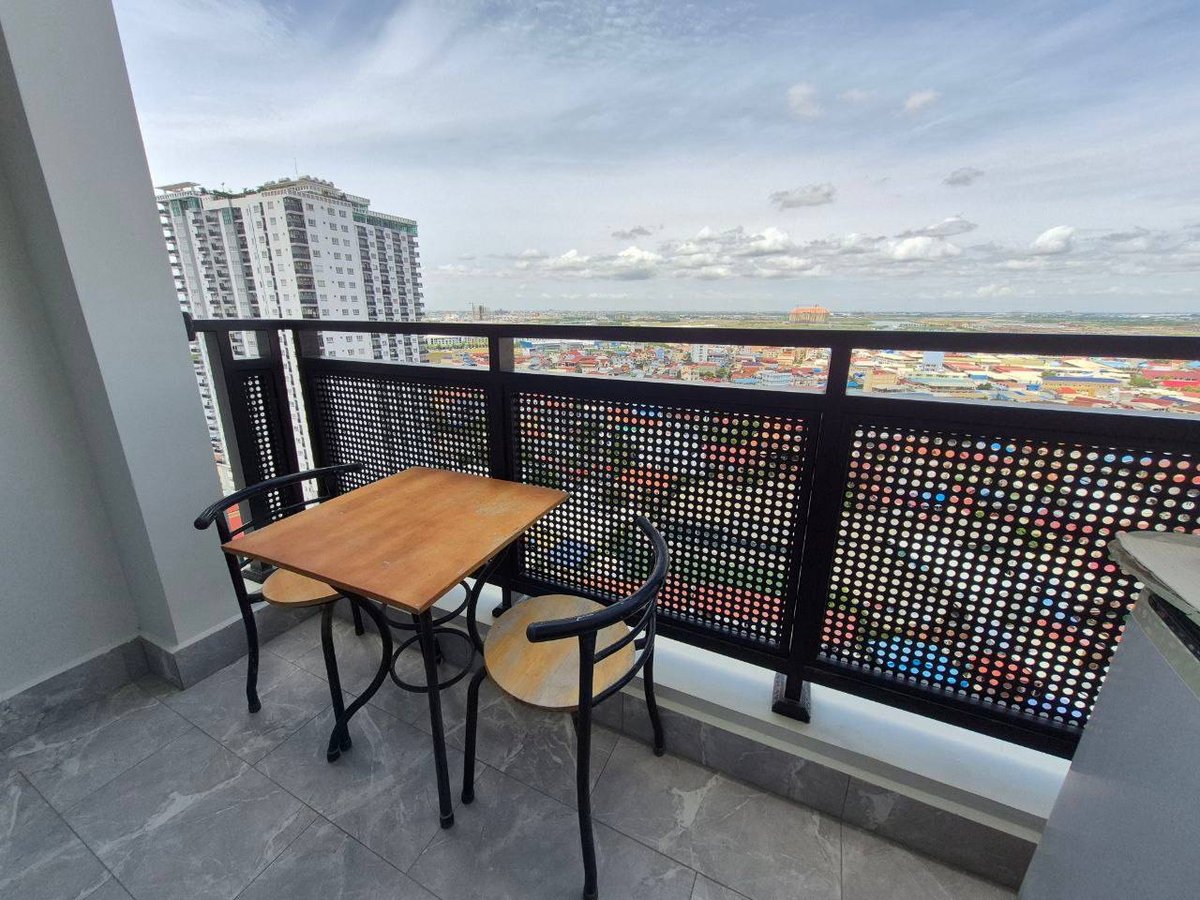 俄罗斯市场L Tower 271两房公寓招租 月租$450含