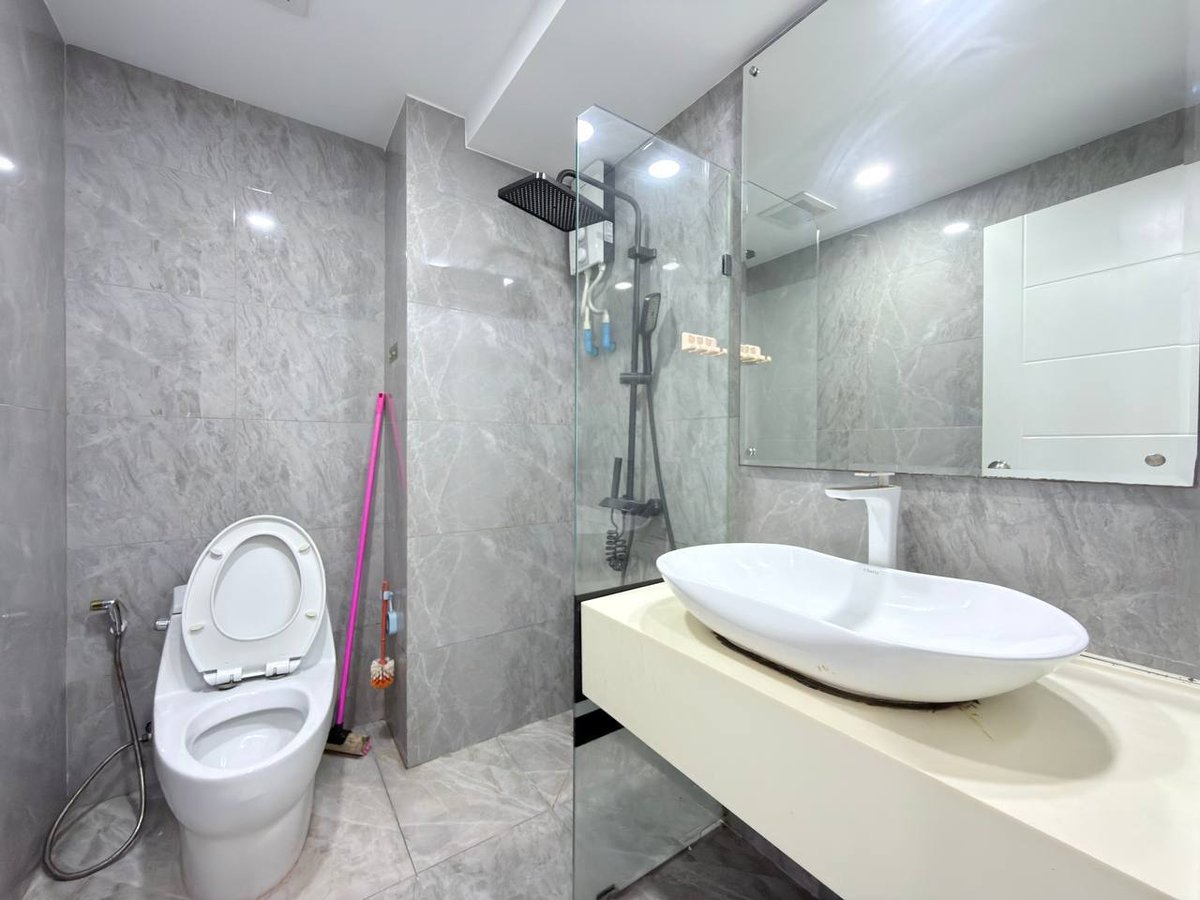 堆谷区Condo UK 548一房一厅招租 月租$330免物