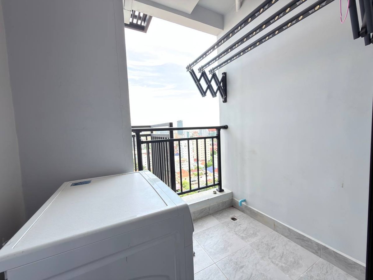 堆谷区Condo UK 548一房一厅招租 月租$330免物