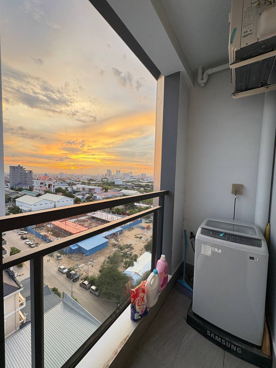 Condo H Residents一房一厅出售 52平米仅售