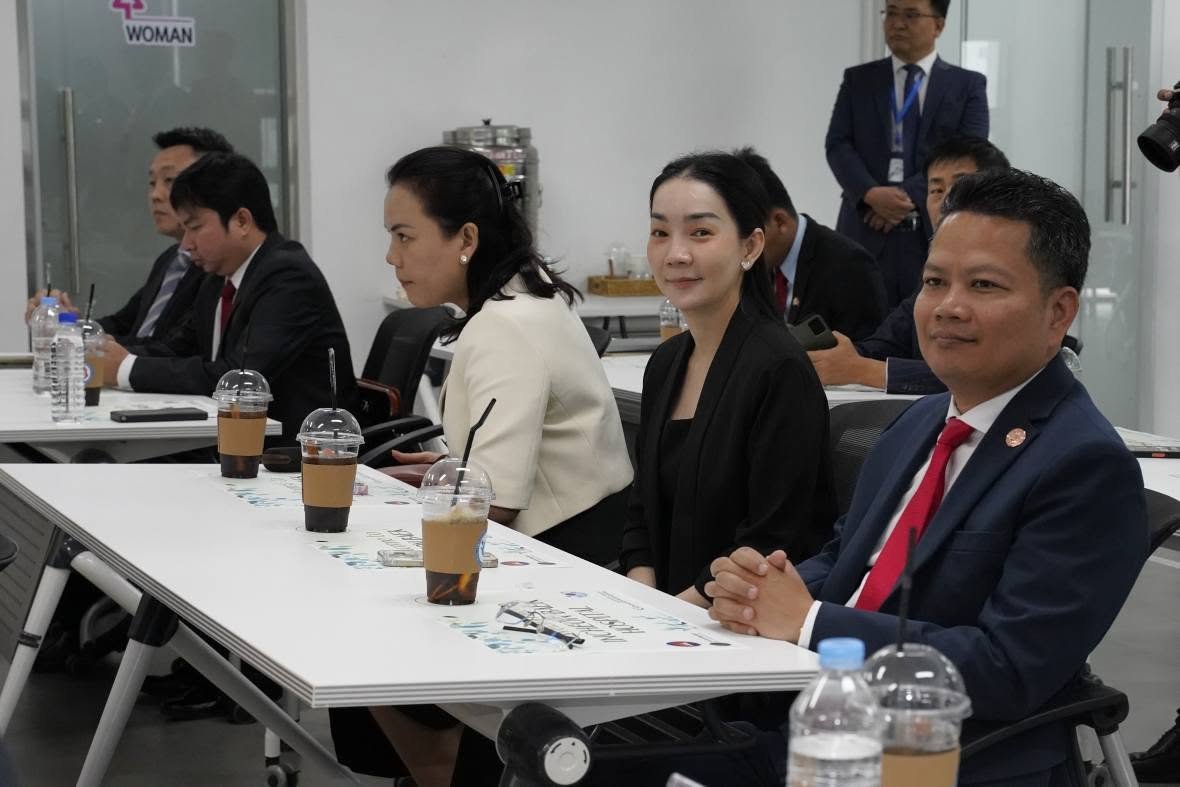 孙占托率团考察韩国仁川白医院 推动柬埔寨医疗数字化转型