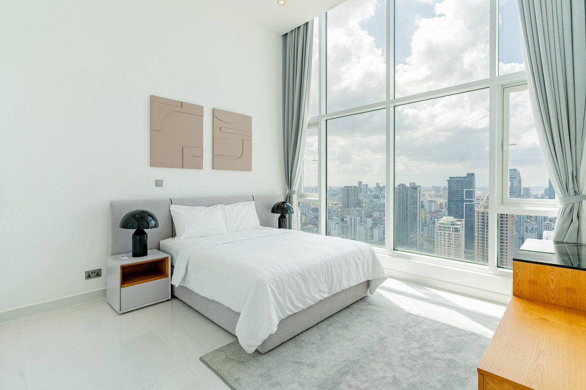 位于BKK1核心地段的J-Tower 2公寓,现有一套40层