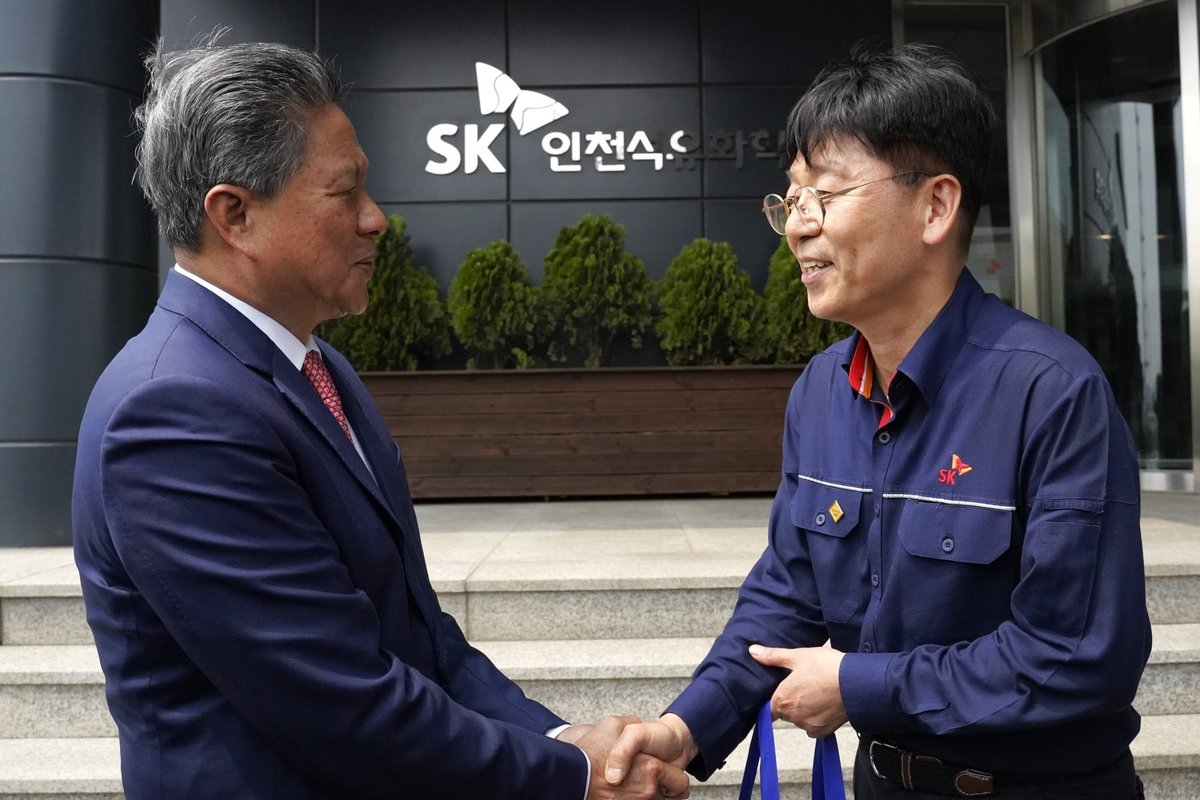 孙占托率团考察韩国SK集团 寻求能源与工业投资合作