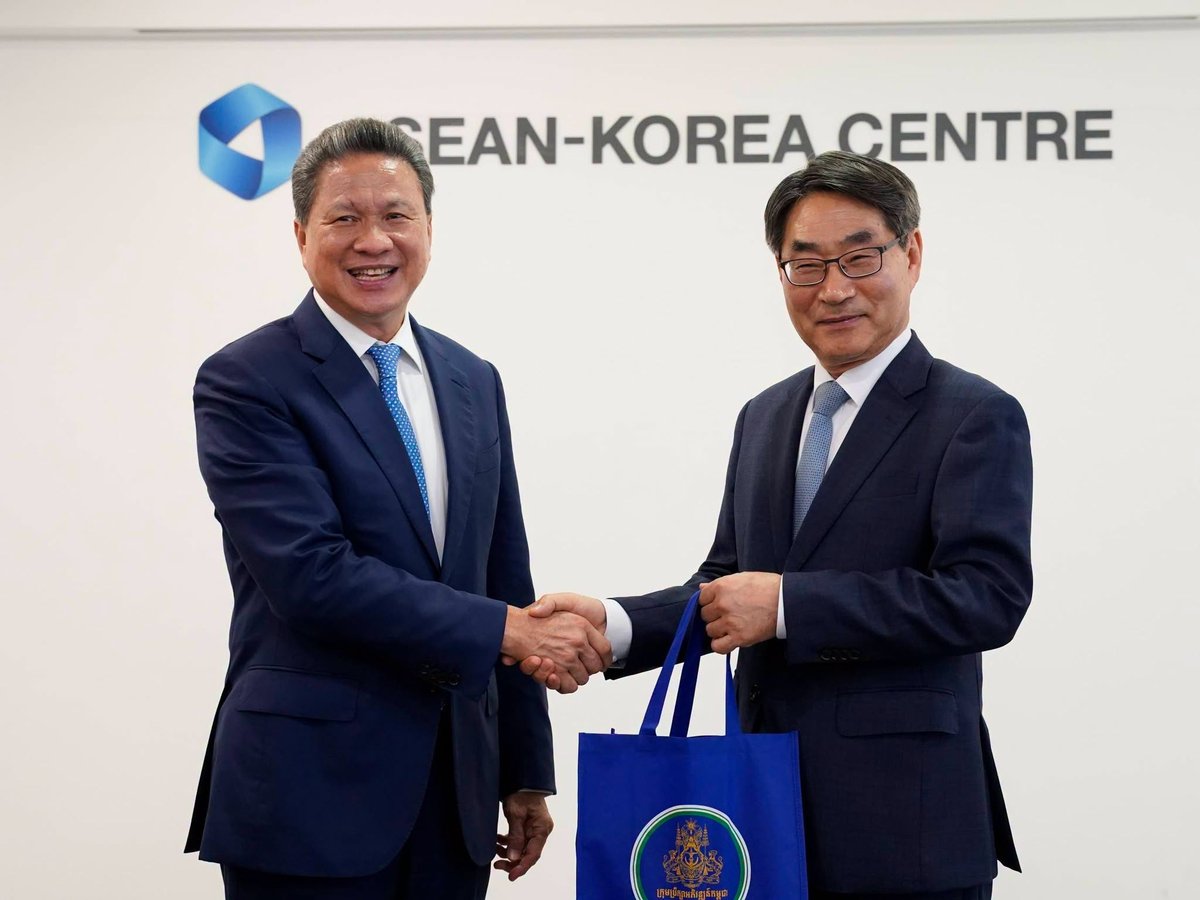 孙占托率团访问东盟-韩国中心 聚焦吸引韩企投资柬埔寨
