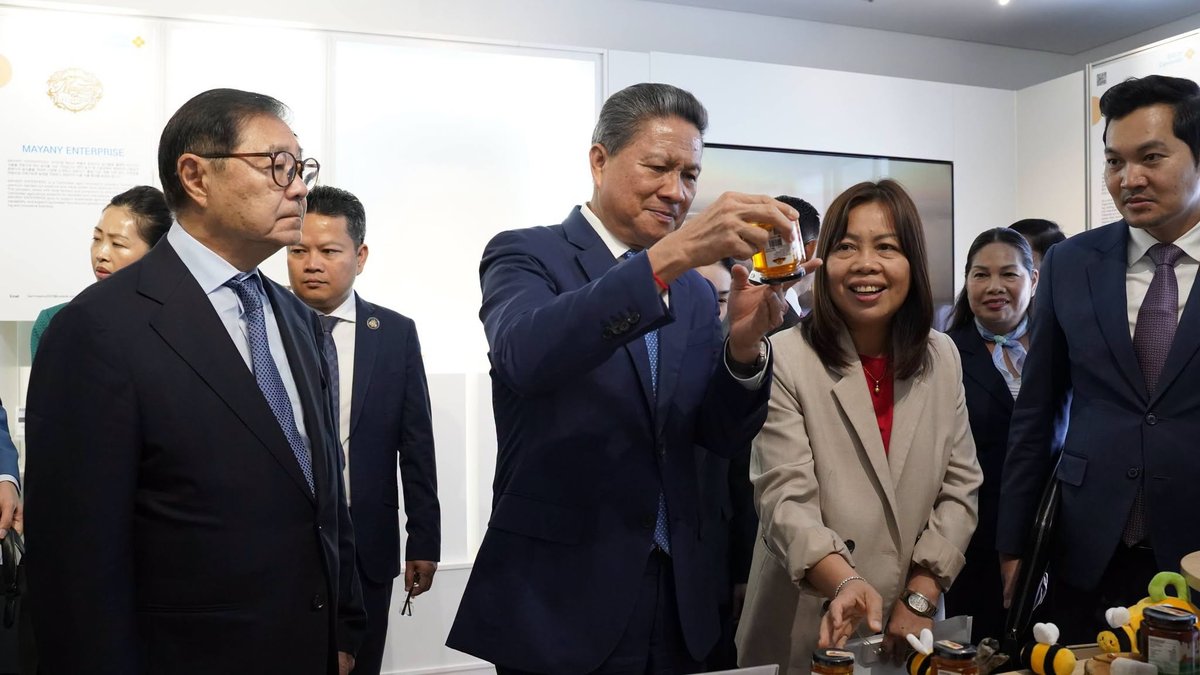 孙占托率团访问东盟-韩国中心 聚焦吸引韩企投资柬埔寨