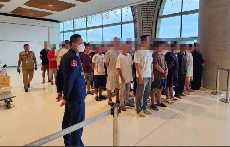 164名涉网诈中国人被驱逐出境 柬埔寨严打非法务工