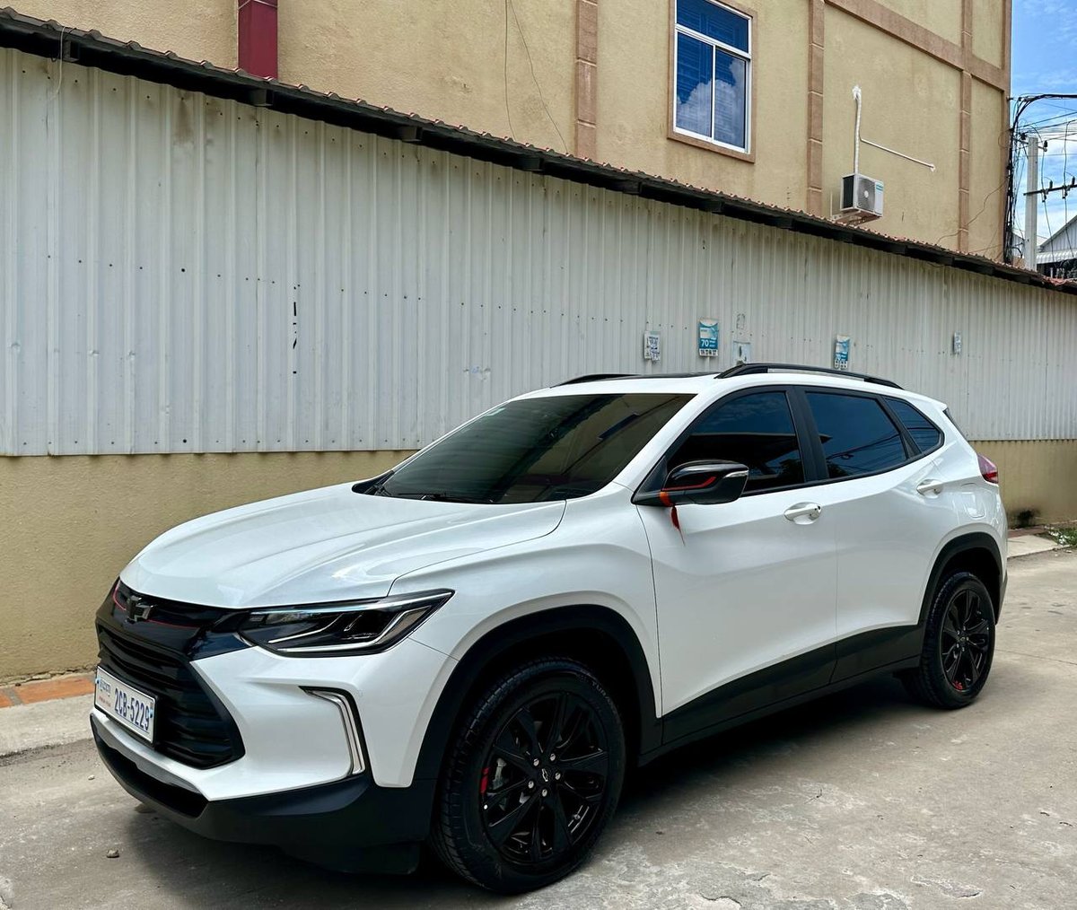 雪佛兰2023款轿车出租 月租$900 金边西港木牌可送