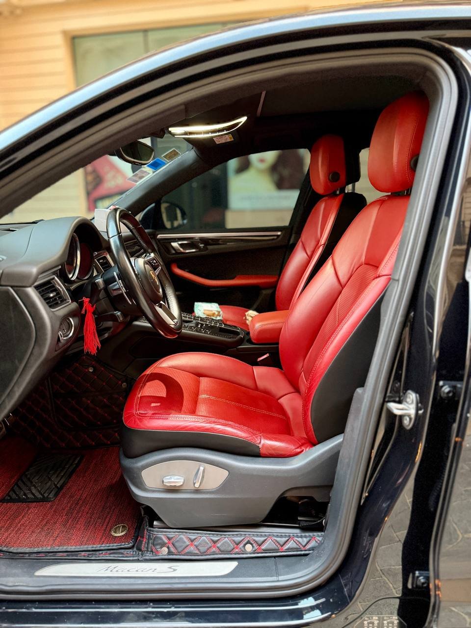 提供2015款升级至2024款外观的保时捷Macan GTS