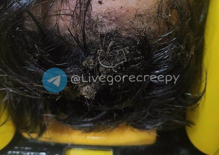 泰国曼谷突发雷击事故 摩托车骑手高架桥上遭雷击