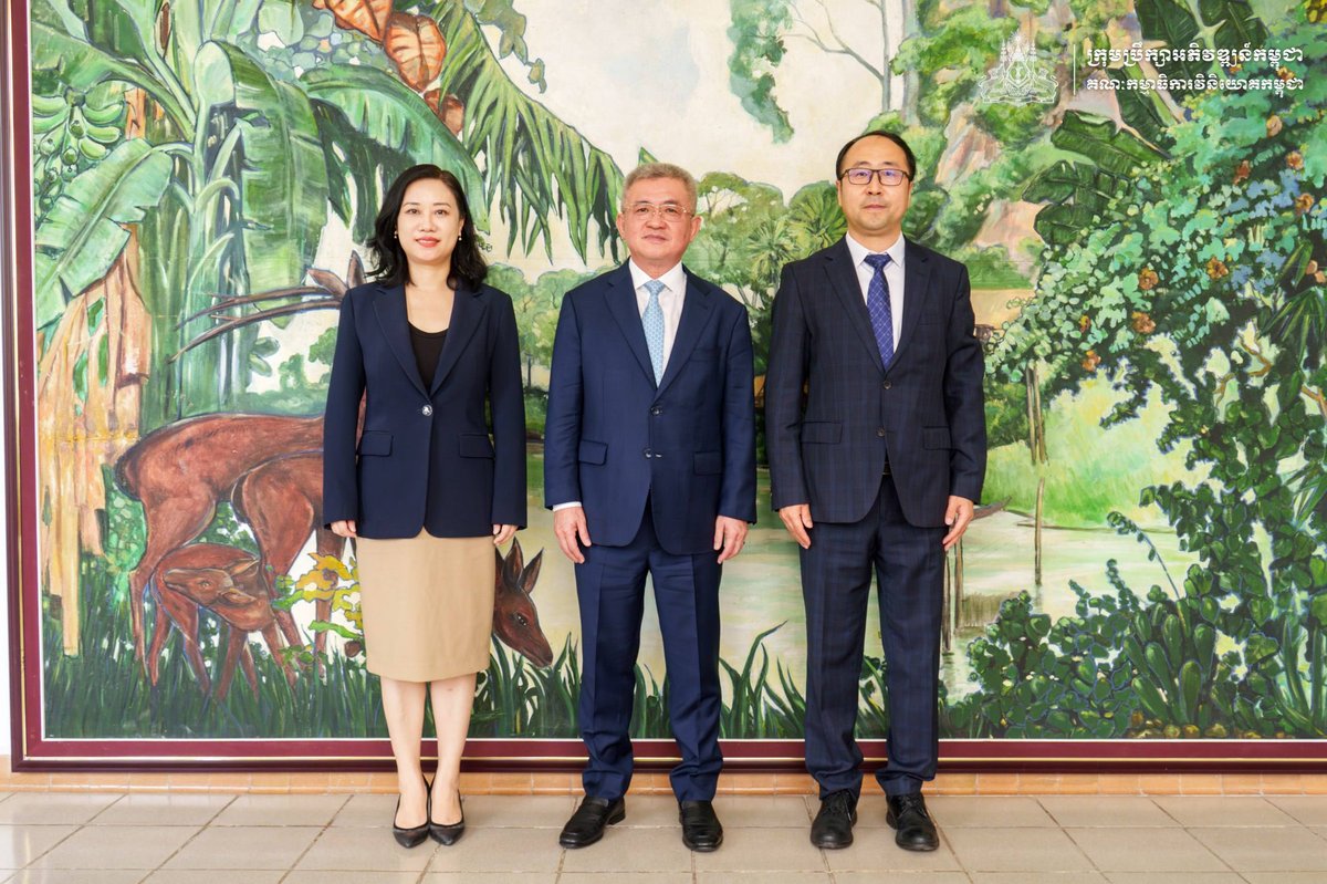 中国驻柬使馆经贸官员更迭 聚焦绿色农产品加工合作