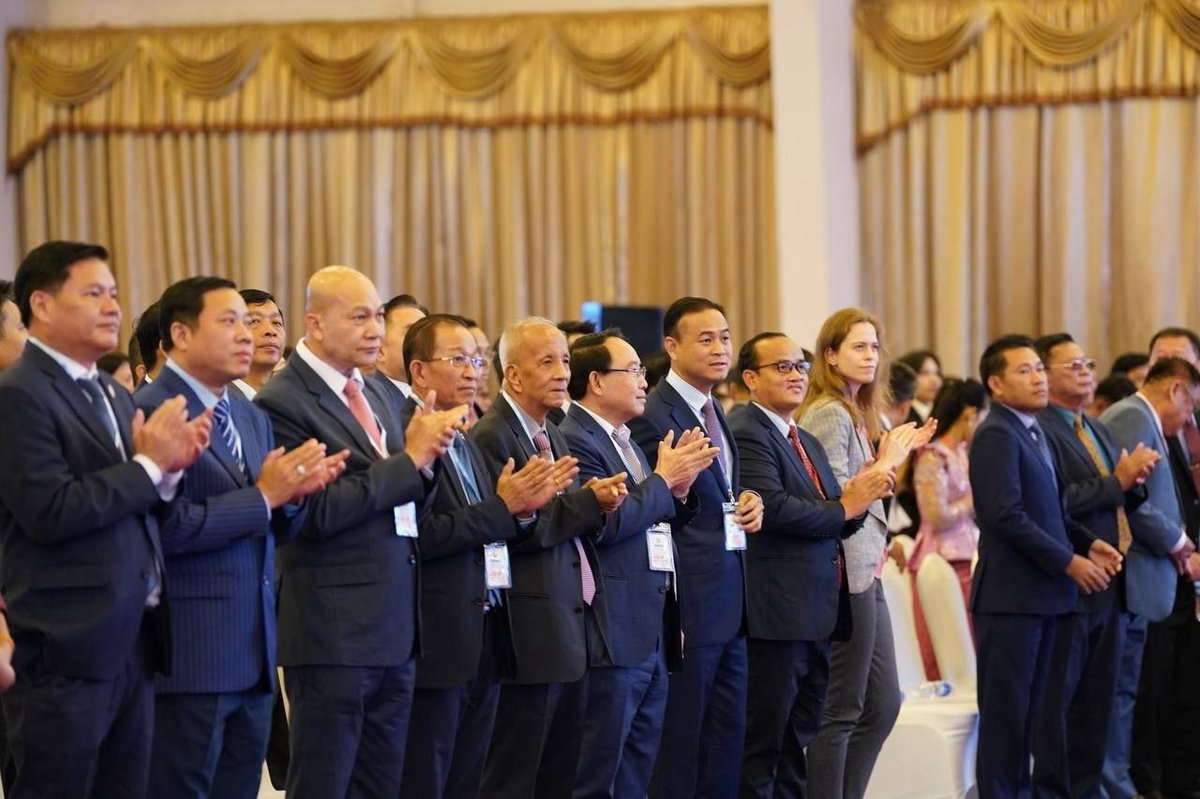 柬埔寨举办第三届中小企业日 洪玛奈出席并强调经济支柱作用