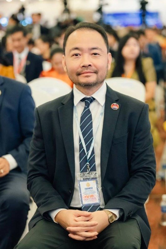 洪玛奈出席柬埔寨中小企业与手工业者交流会