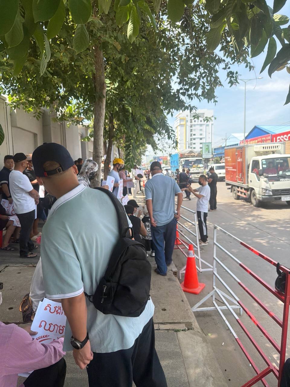 金边多地爆发汇旺与HPAY用户维权 涉及资金安全风险