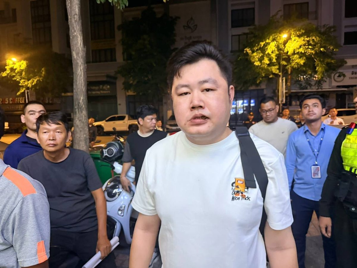 金边棉芷区破获网络诈骗窝点 查获682部手机及大量电脑