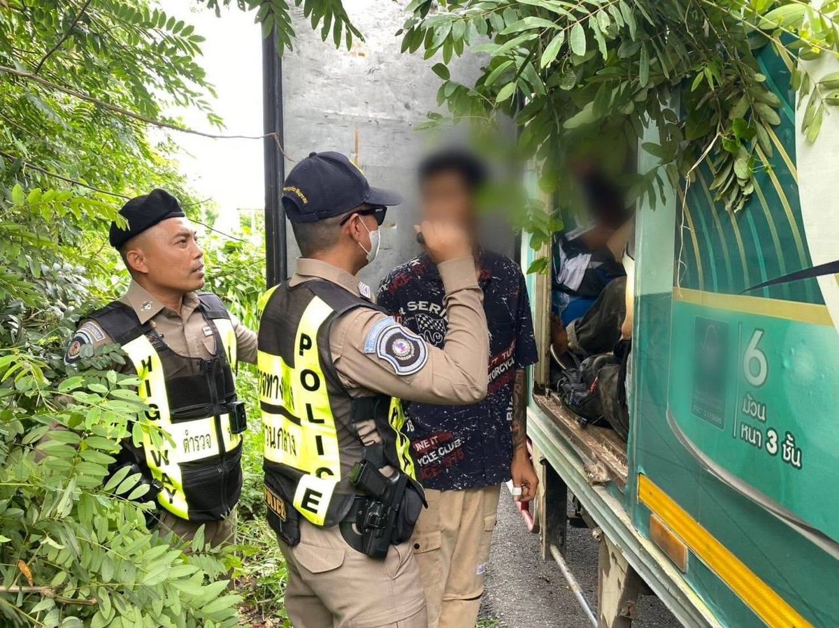 泰国警方查获非法劳工偷运案 33名缅甸人藏身货车