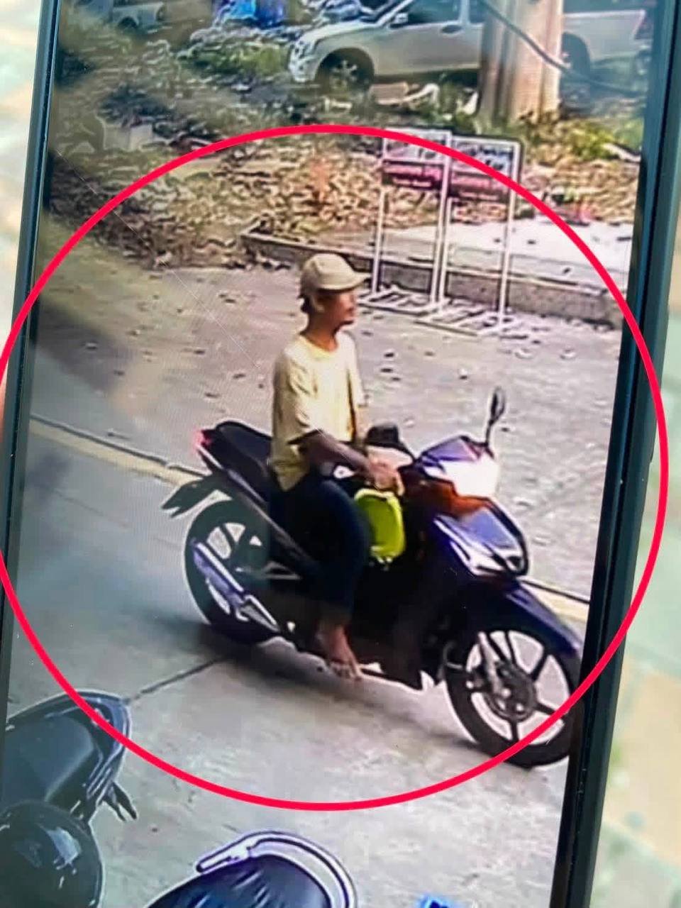 芭提雅中天二路发生枪击案 轿车遭连开两枪司机幸免